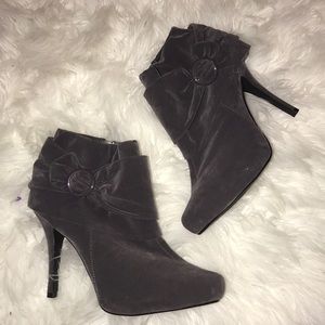 Charlotte Russe Heels - Sz 10